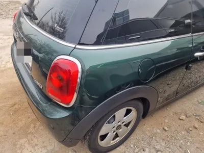 2015 MINI Cooper VIN: