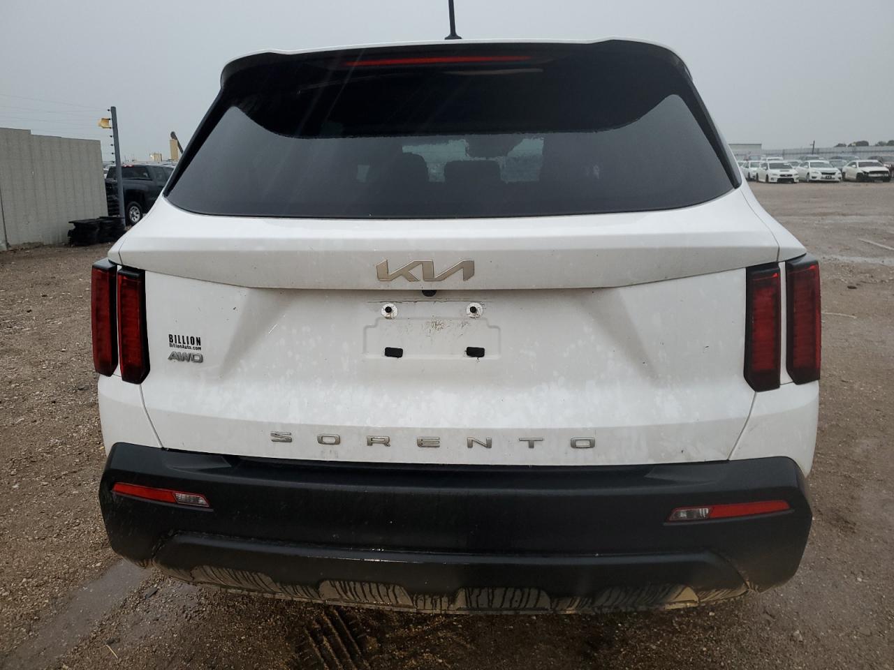 2022 KIA SORENTO LX VIN:5XYRGDLC5NG162255