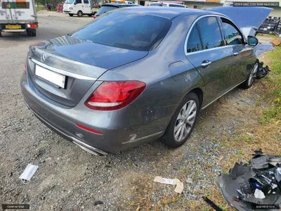 2018 Mercedes-Benz E 300 WDDZF4JB0JA415317 VIN:WDDZF4JB0JA415317