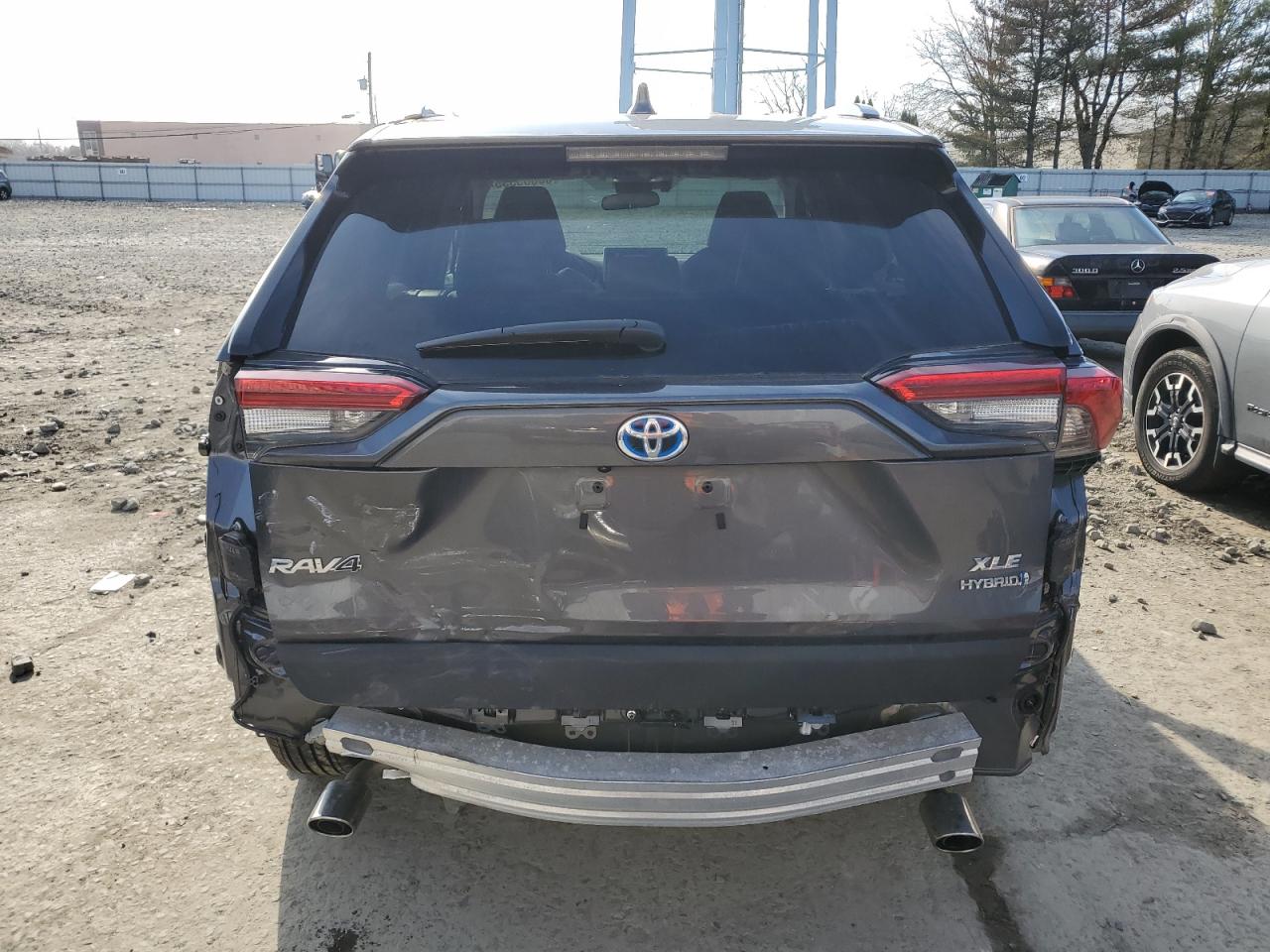 2024 TOYOTA RAV4 XLE PREMIUM VIN:2T3B6RFV6RW071873
