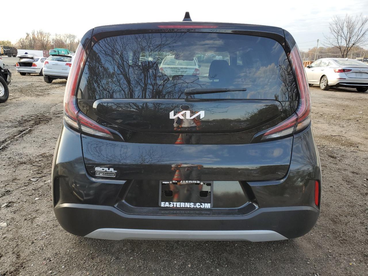 2023 KIA SOUL LX VIN:KNDJ23AU8P7840918