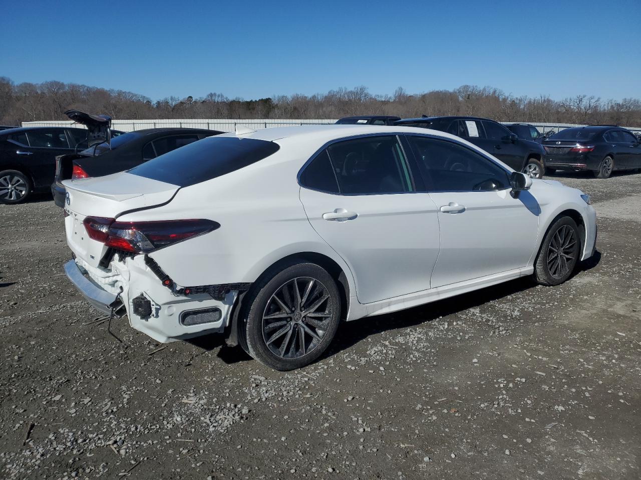 2024 TOYOTA CAMRY SE NIGHT SHADE VIN:4T1G11AK3RU882249