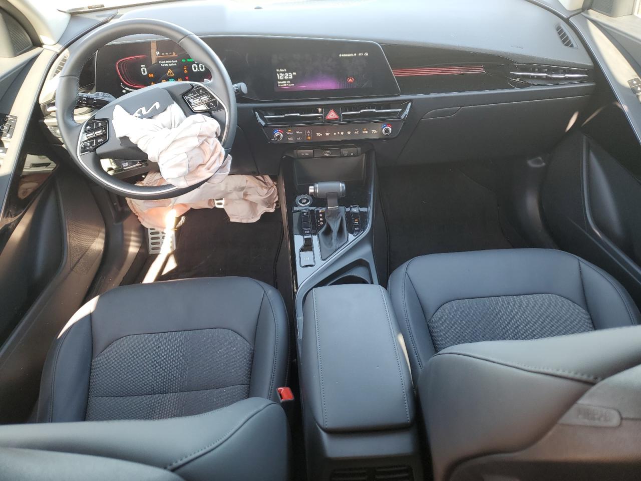 2024 KIA NIRO EX VIN:KNDCR3LE6R5147399
