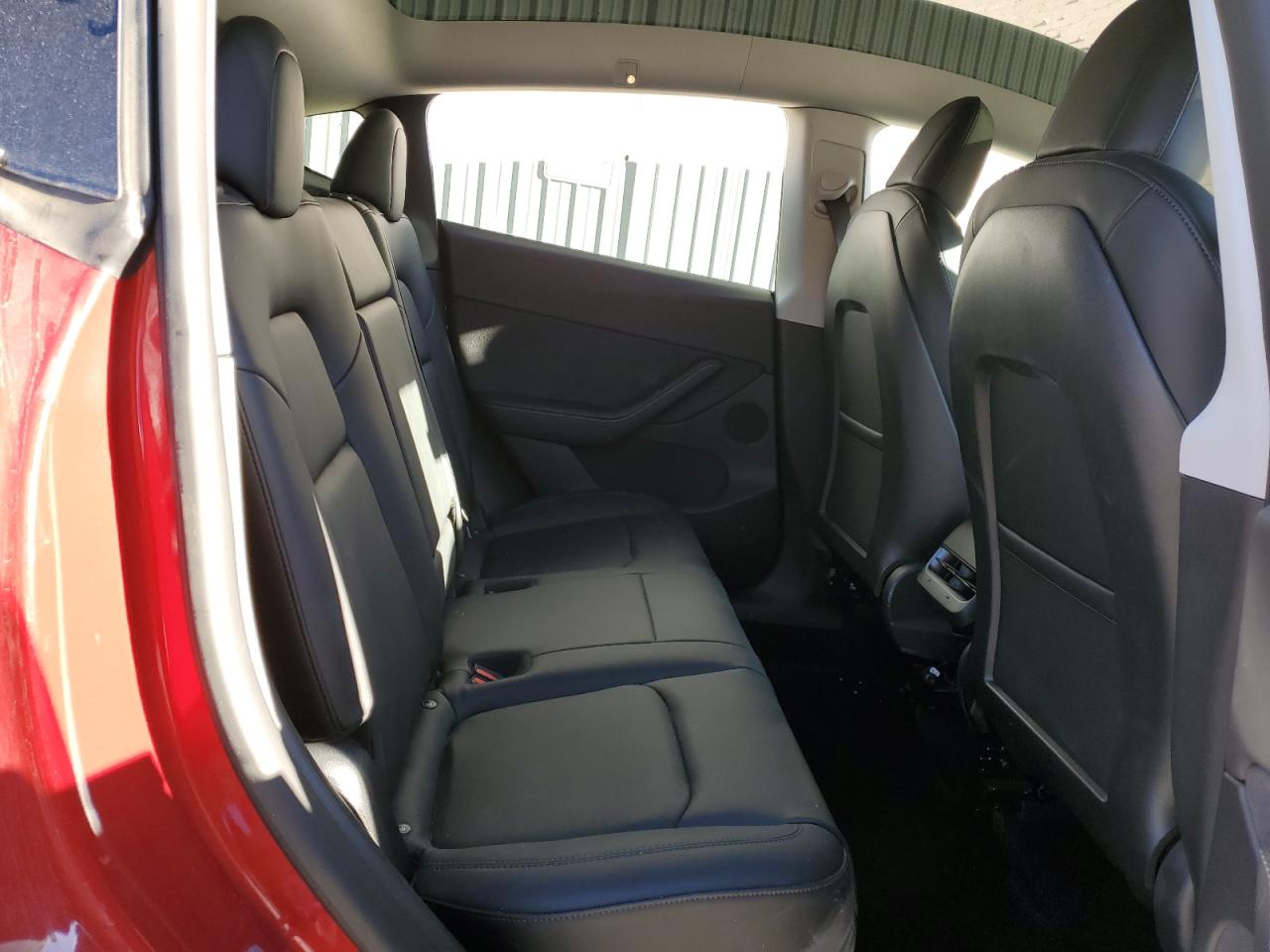 2022 TESLA MODEL Y  VIN:7SAYGDEE5NF384606