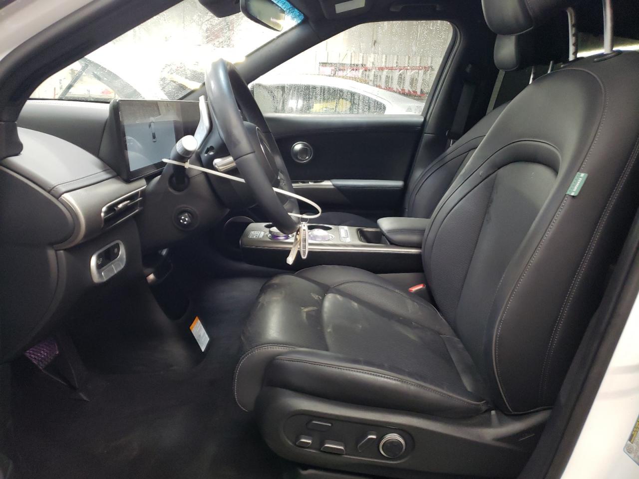 2024 GENESIS GV60 ADVANCED VIN:KMUKCDSC0RU020119