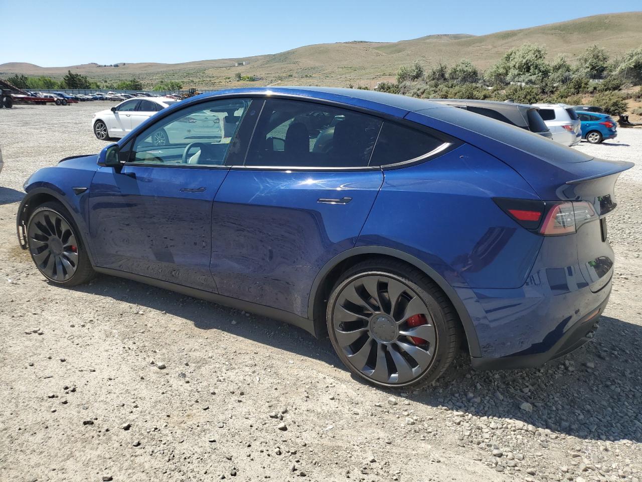 2022 TESLA MODEL Y  VIN:7SAYGDEF7NF493352