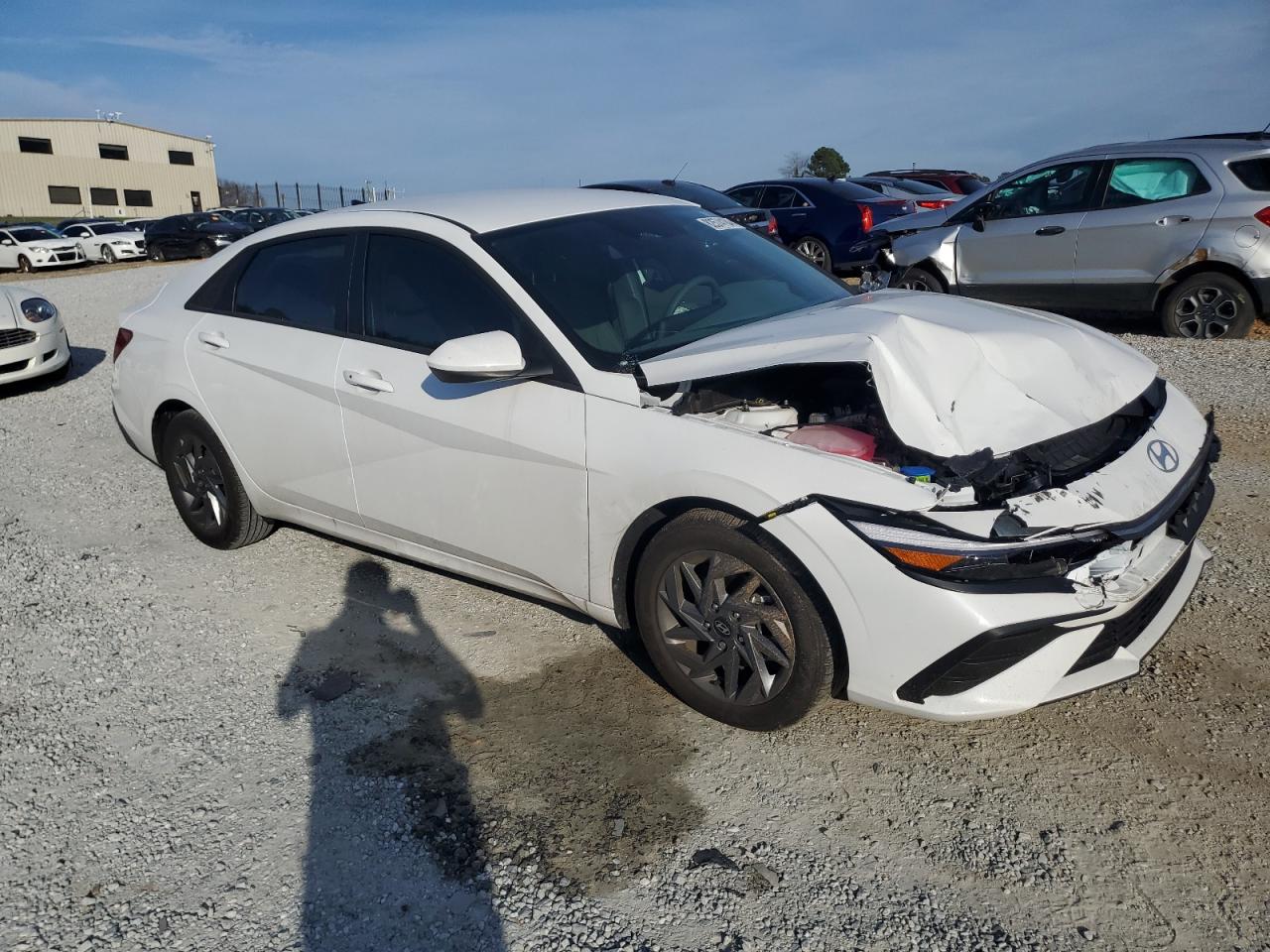 2024 HYUNDAI ELANTRA BLUE VIN:KMHLM4DJ8RU104409