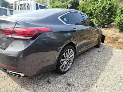2016 Genesis G80 VIN: