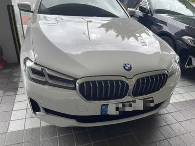 2022 BMW 520 VIN: