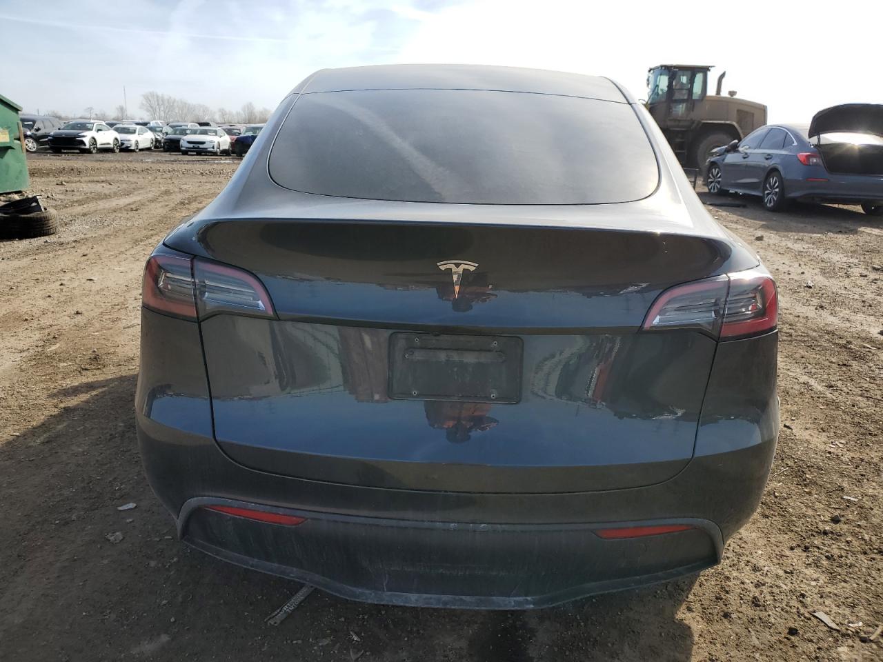 2024 TESLA MODEL Y  VIN:7SAYGDED7RF163537