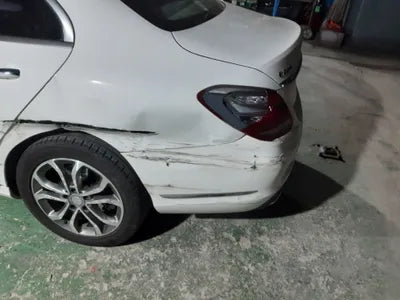 2015 Mercedes-Benz C 220 WDDWF0EB3FF111060 VIN:WDDWF0EB3FF111060