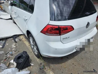 2015 Volkswagen Golf VIN: