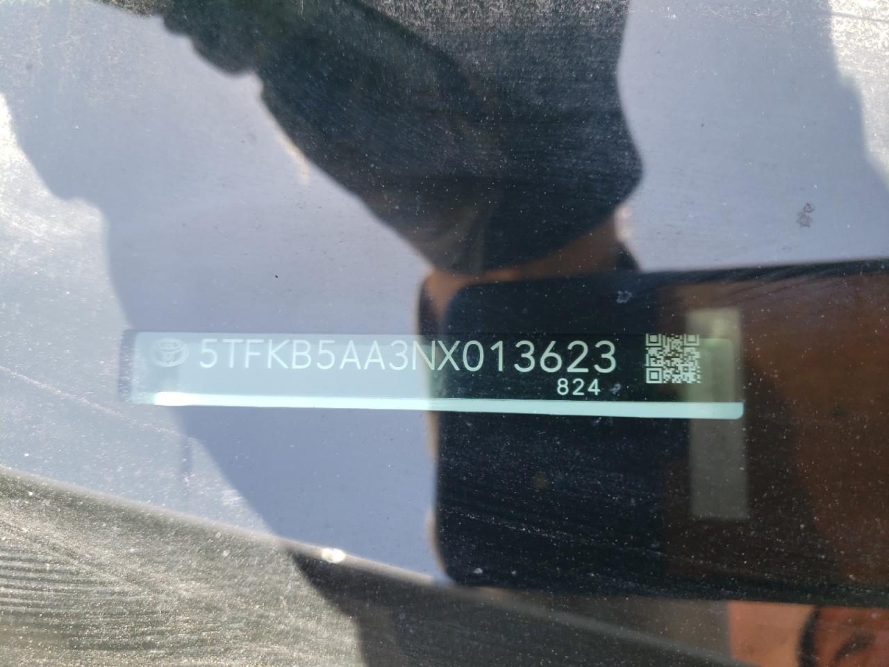 2022 TOYOTA TUNDRA DOUBLE CAB SR VIN:5TFKB5AA3NX013623