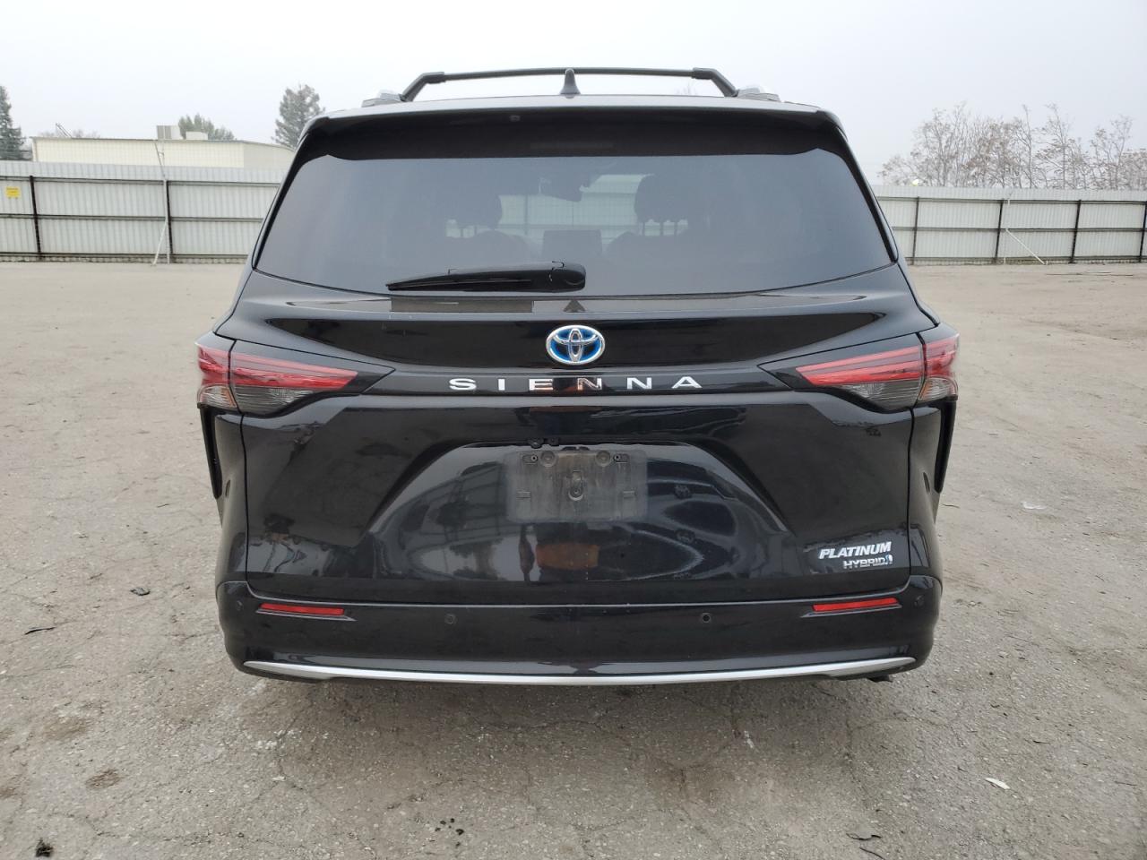 2022 TOYOTA SIENNA LIMITED VIN:5TDERKEC2NS094476