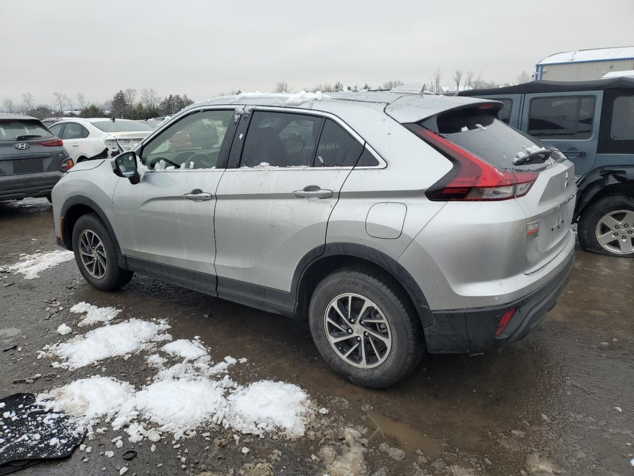 2024 MITSUBISHI ECLIPSE CROSS ES VIN:JA4ATUAA9RZ061120