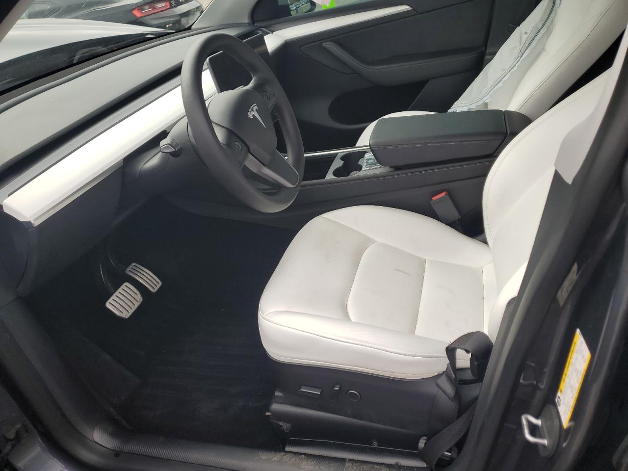 2023 TESLA MODEL Y  VIN:7SAYGDEF6PF688779