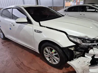 2016 Kia K5 VIN: