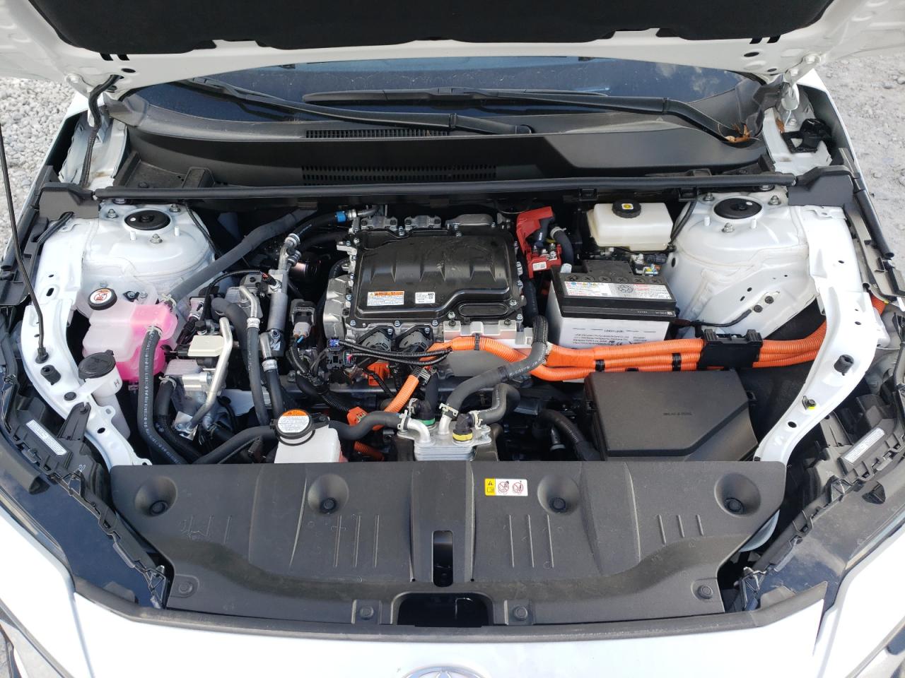 2024 TOYOTA BZ4X XLE VIN:JTMABACA9RA071455