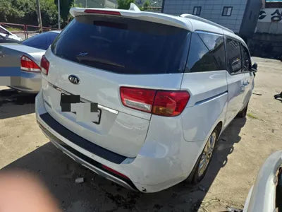 2014 Kia Carnival VIN: