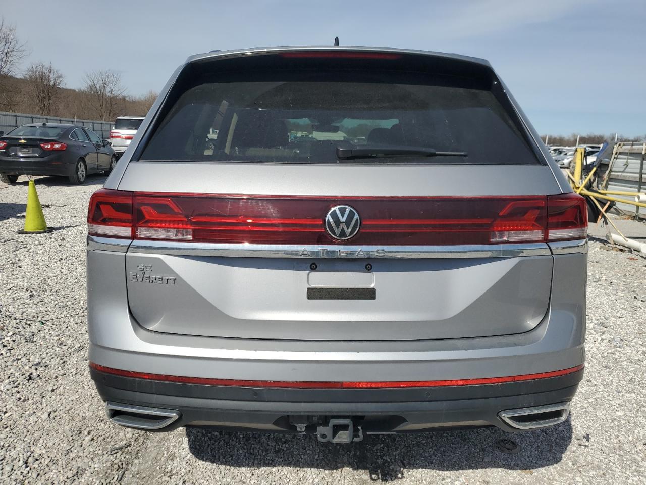 2024 VOLKSWAGEN ATLAS SE VIN:1V2JR2CA7RC558657