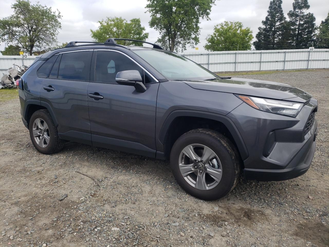 2024 TOYOTA RAV4 XLE VIN:2T3P1RFV5RC408135