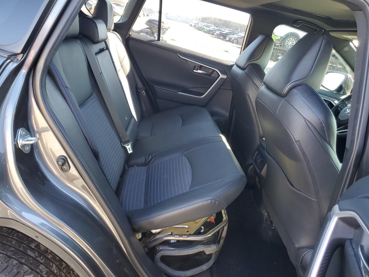 2022 TOYOTA RAV4 XSE VIN:JTME6RFV2ND520373