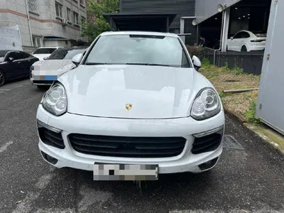2015 Porsche Cayenne VIN: