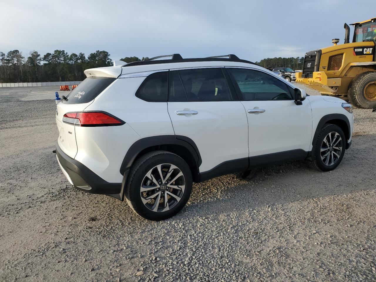 2022 TOYOTA COROLLA CROSS XLE VIN:7MUEAAAG8NV029308