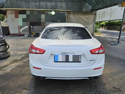 2015 Maserati Ghibli VIN: