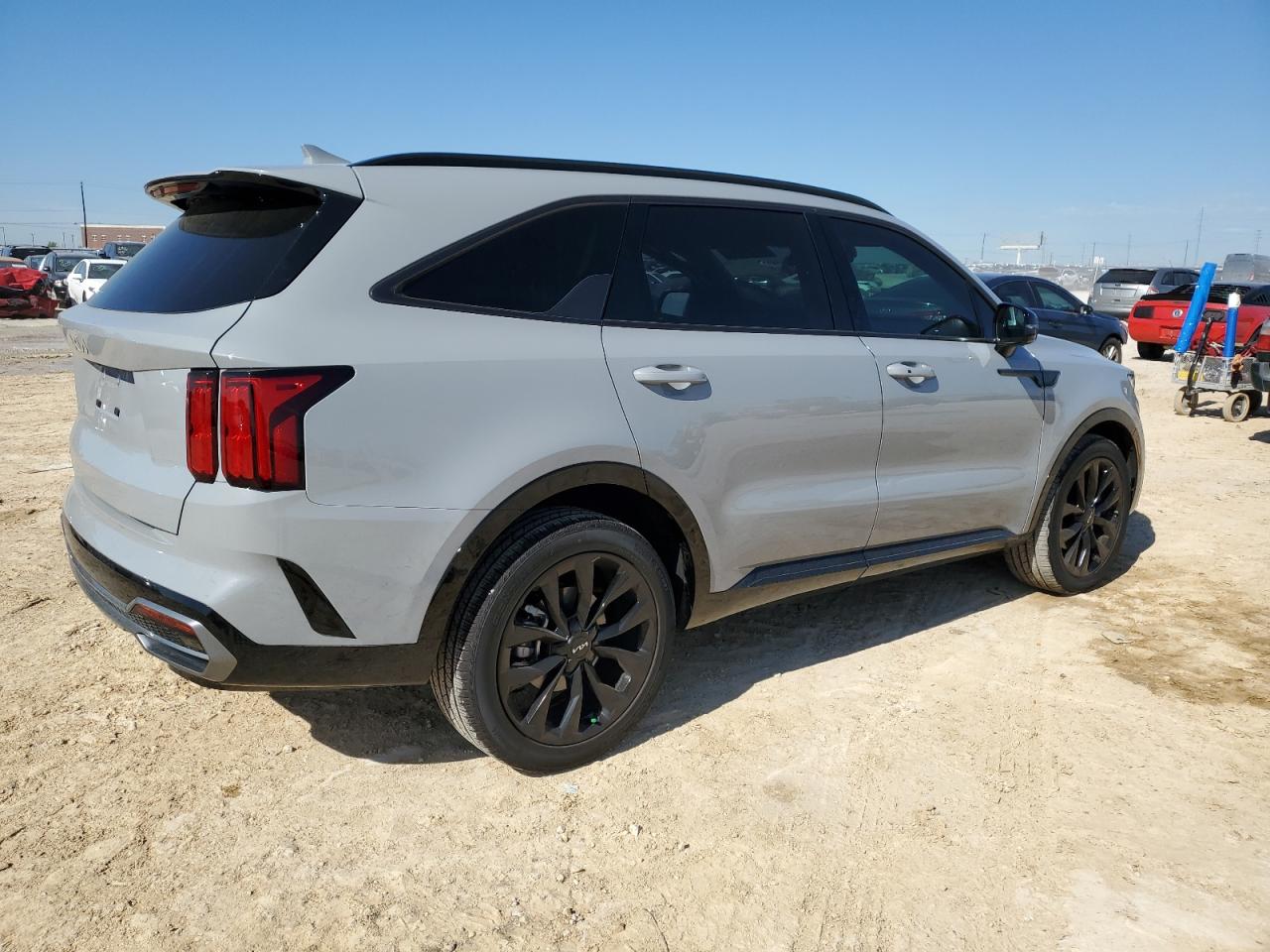 2023 KIA SORENTO SX VIN:5XYRK4LF0PG245605