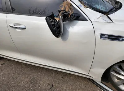 2017 Kia K5 KNAGU411BHA114851 VIN:KNAGU411BHA114851