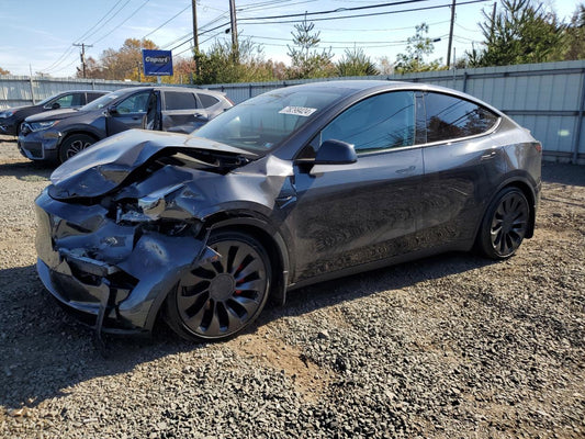 2024 TESLA MODEL Y  VIN:7SAYGDEF3RF021722