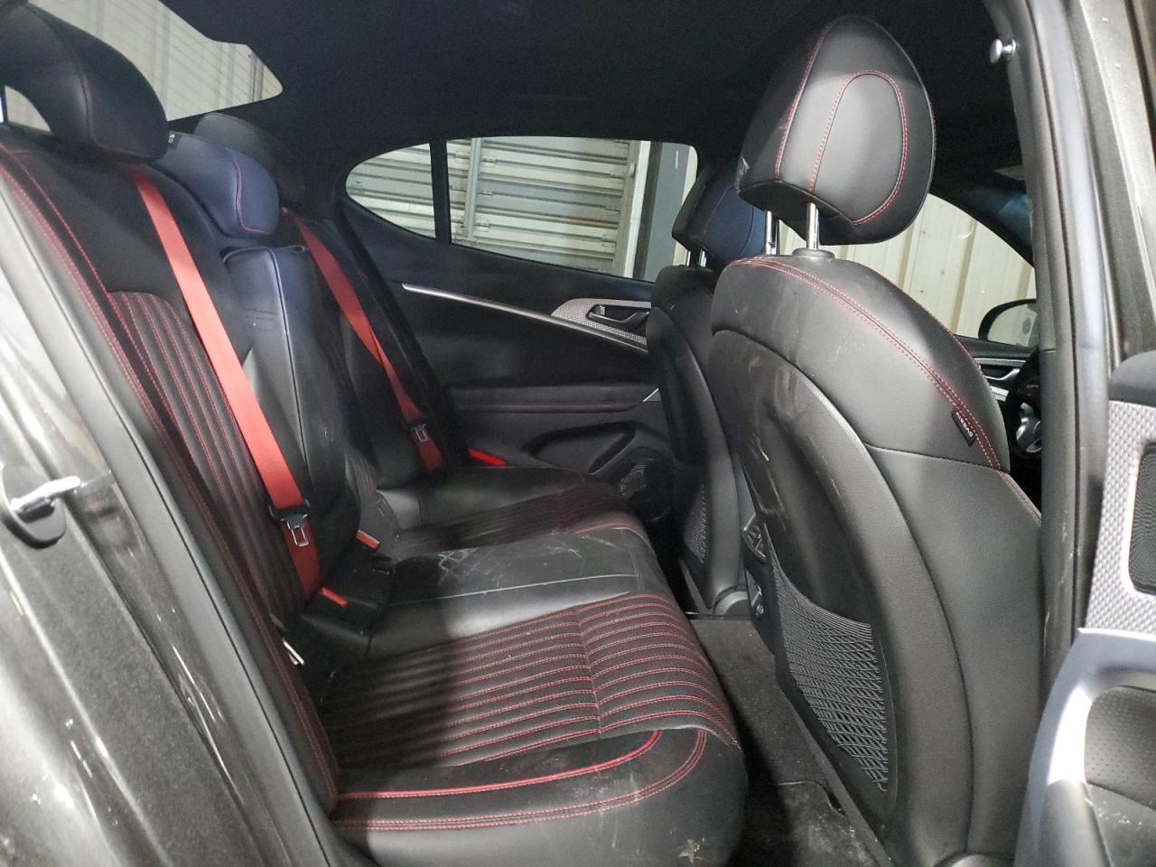 2023 GENESIS G70 BASE VIN:KMTG54TE2PU125150