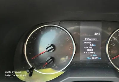 2019 Toyota RAV4 VIN: