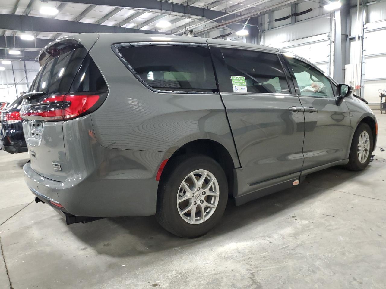 2023 CHRYSLER PACIFICA TOURING L VIN:2C4RC1BG3PR539226