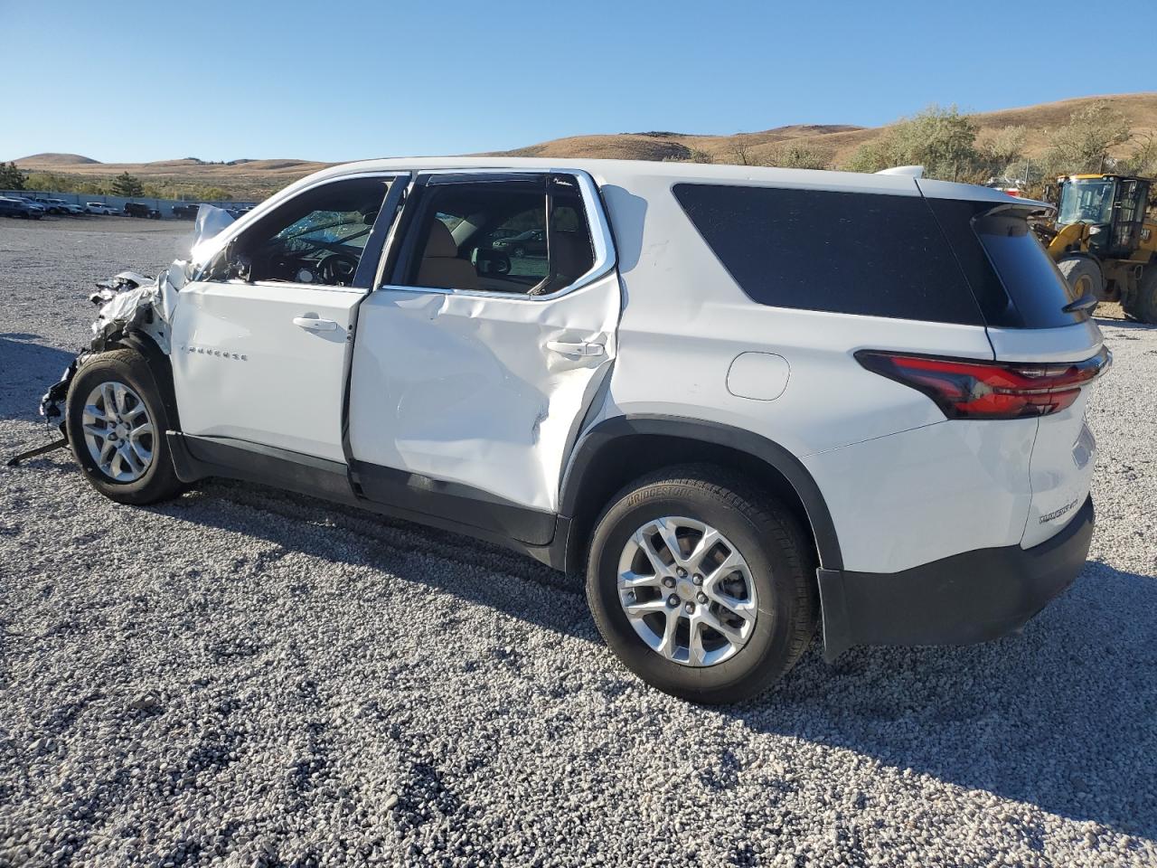 2023 CHEVROLET TRAVERSE LS VIN:1GNEVFKW3PJ228615