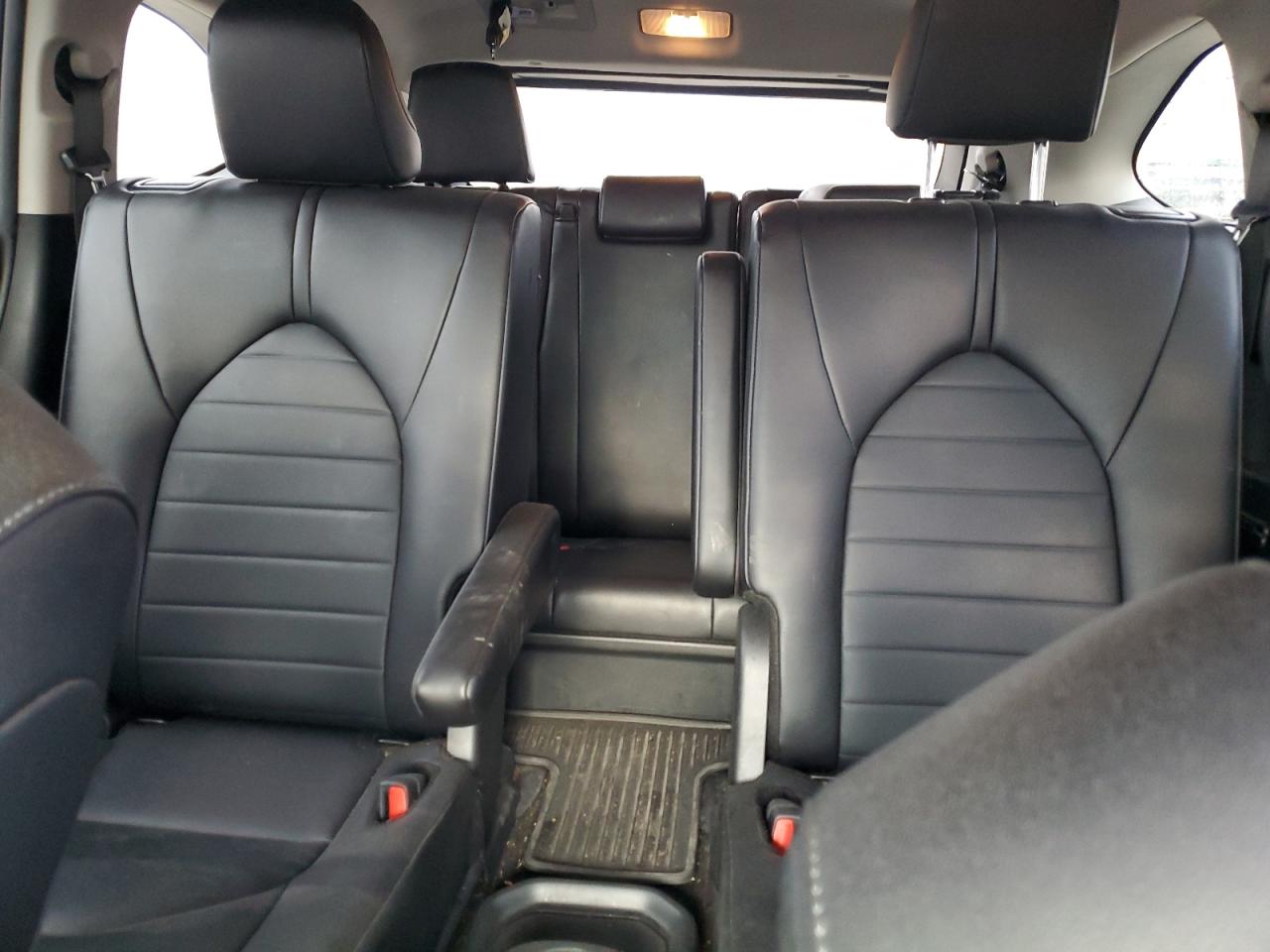 2024 TOYOTA HIGHLANDER LE VIN:5TDKDRAH4RS053235