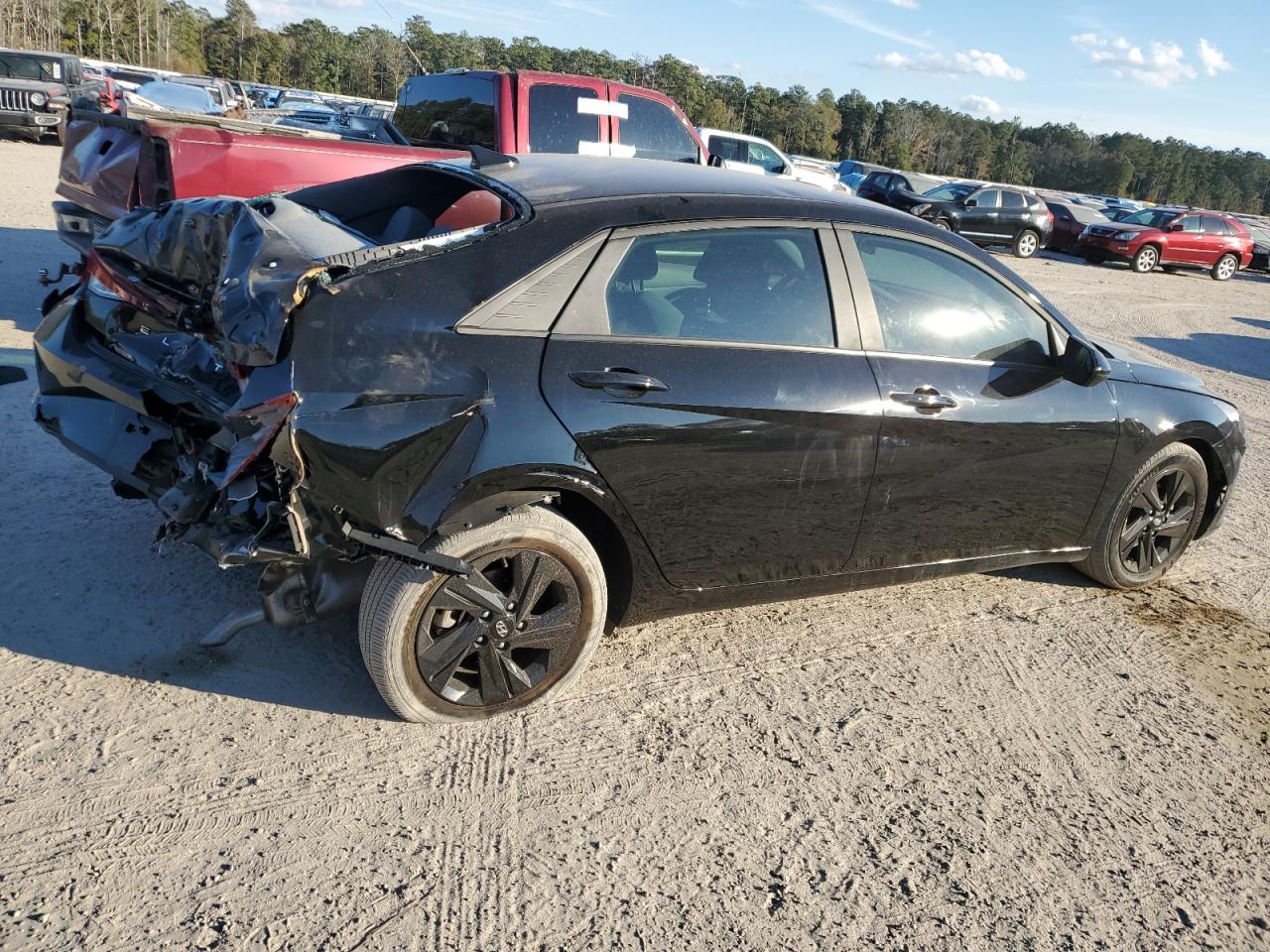 2023 HYUNDAI ELANTRA SEL VIN:KMHLM4AG1PU462697