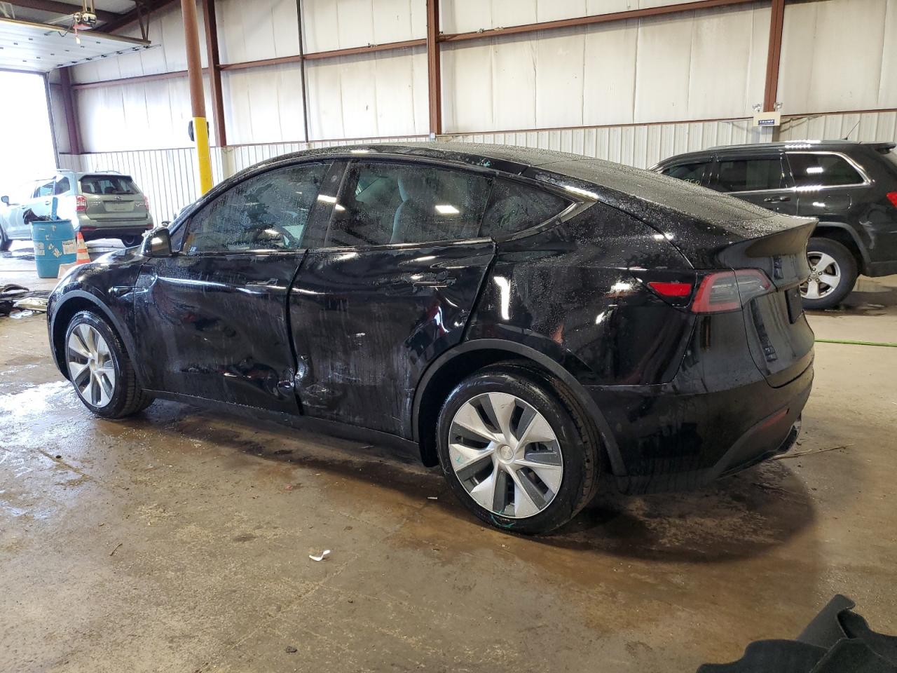 2022 TESLA MODEL Y  VIN:7SAYGDEE6NF445686