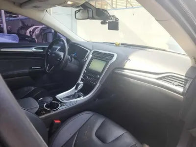 2016 Ford Mondeo VIN: