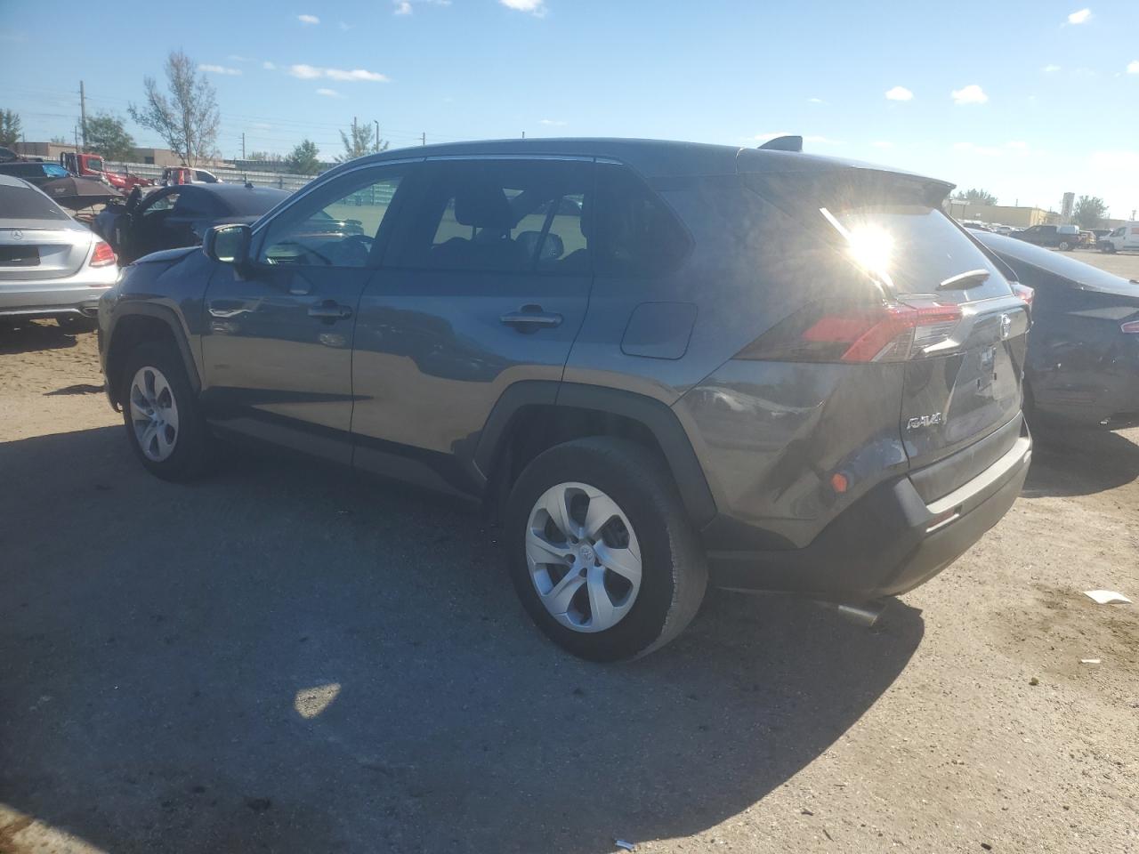 2023 TOYOTA RAV4 LE VIN:2T3H1RFVXPC229879