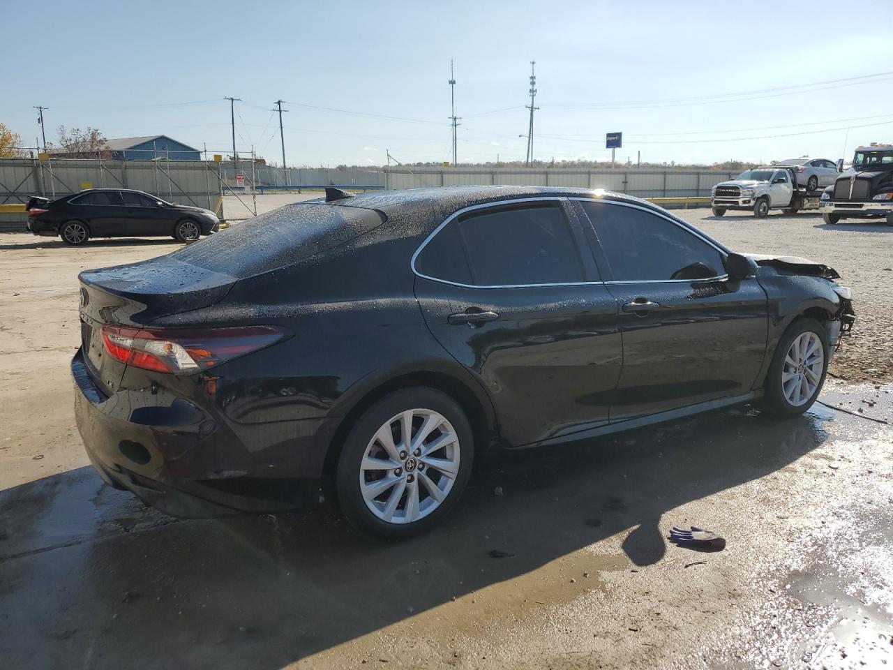 2022 TOYOTA CAMRY LE VIN:4T1R11AK6NU622169