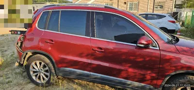 2015 Volkswagen Tiguan VIN: