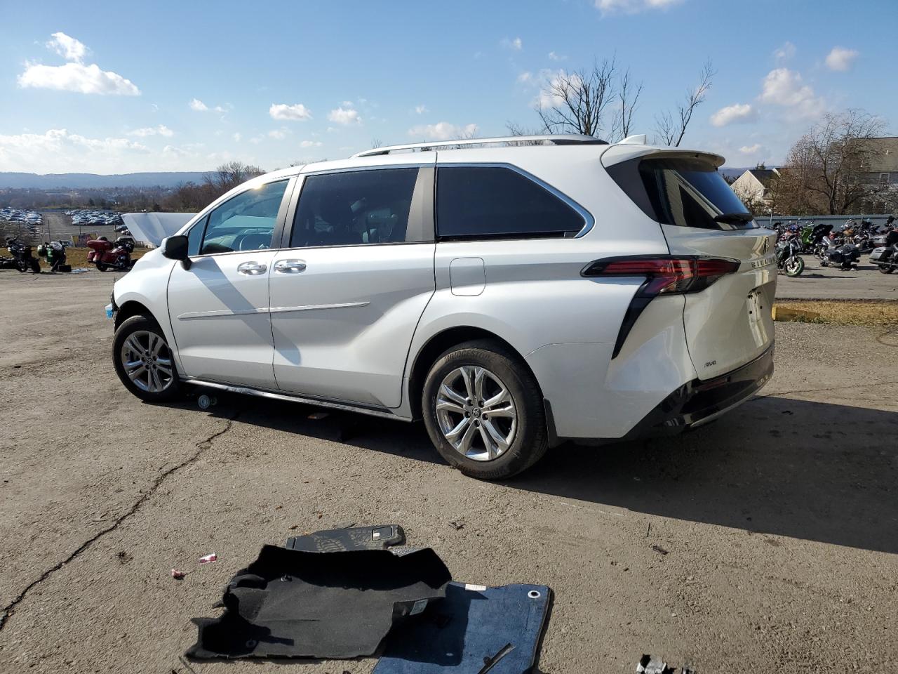 2023 TOYOTA SIENNA LIMITED VIN:5TDESKFC9PS093735