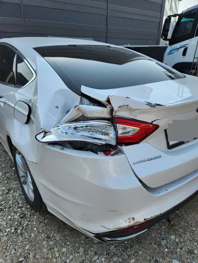 2017 Ford Mondeo VIN: