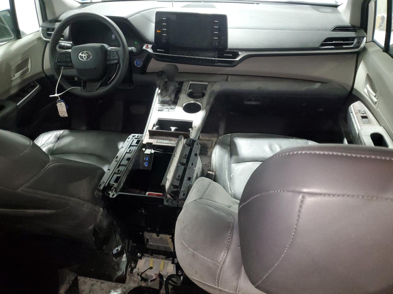 2022 TOYOTA SIENNA LE VIN:5TDKRKEC8NS121456