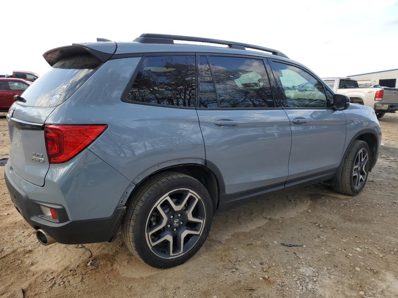 2022 HONDA PASSPORT ELITE VIN:5FNYF8H01NB002305