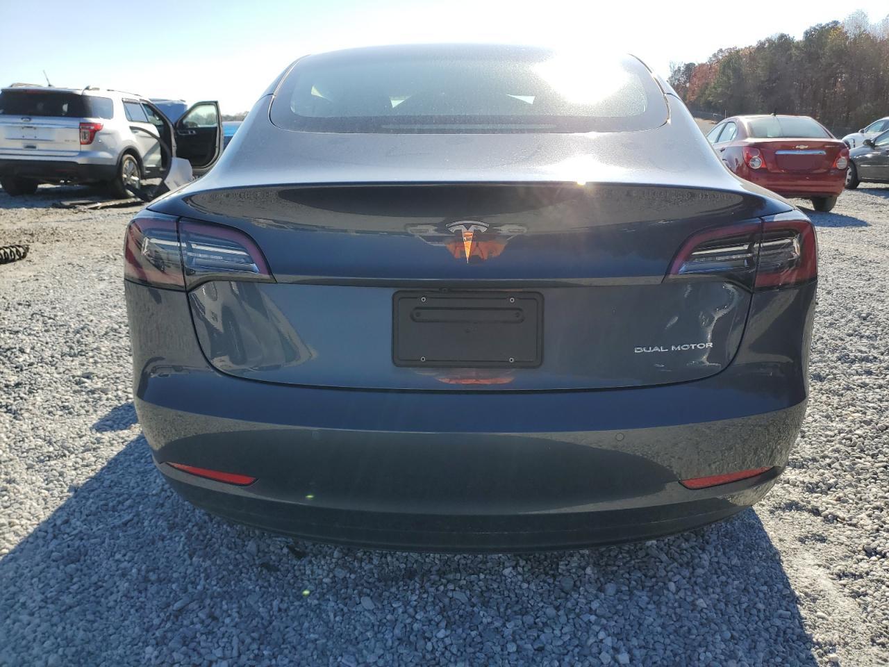 2022 TESLA MODEL 3  VIN:5YJ3E1EB2NF323375