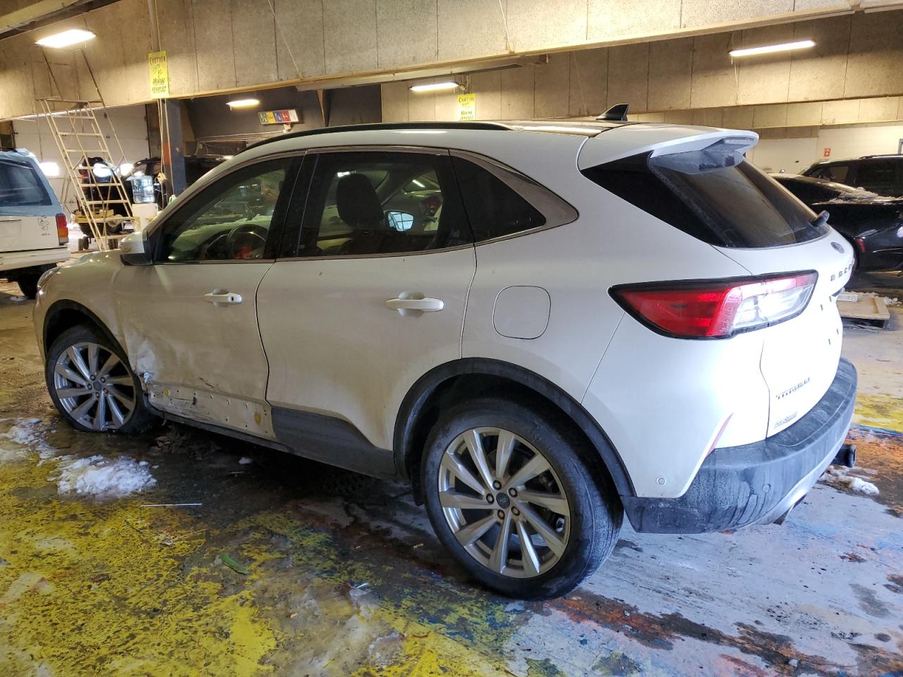 2022 FORD ESCAPE TITANIUM VIN:1FMCU9J99NUB35055