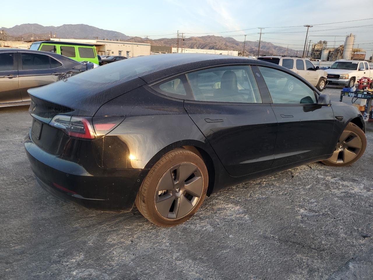 2022 TESLA MODEL 3  VIN:5YJ3E1EAXJF164431